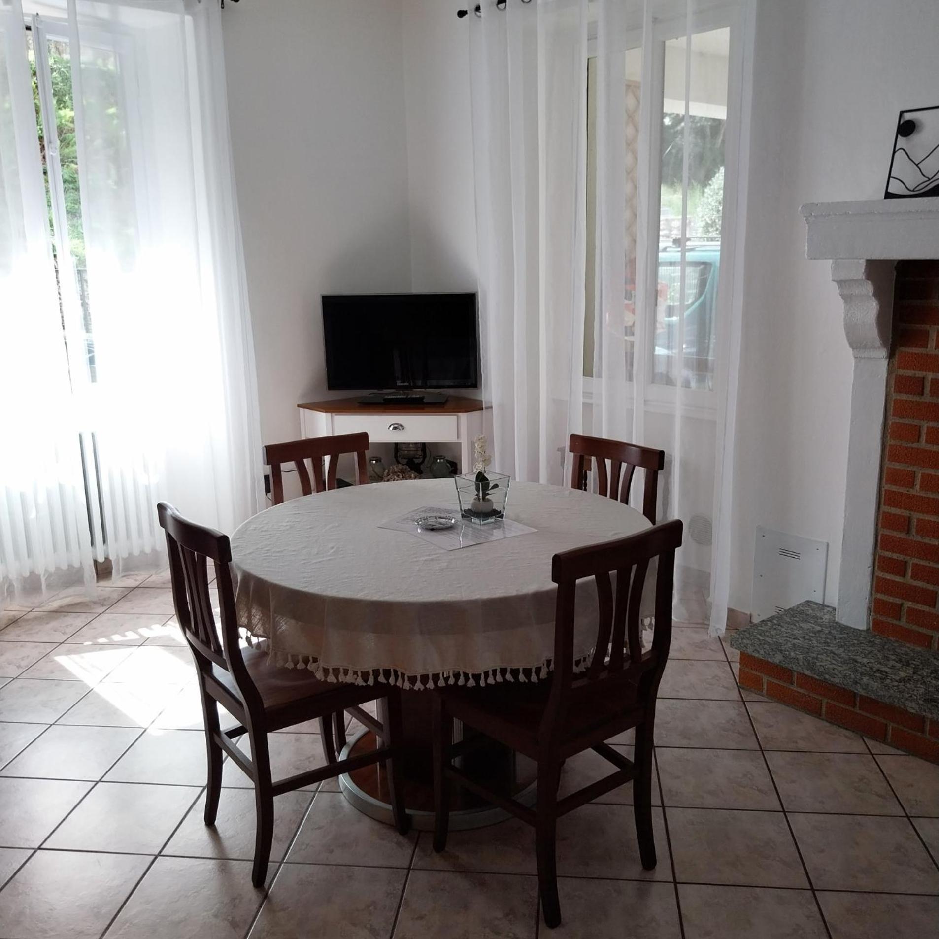Casa Peppo Appartement Lezzeno Buitenkant foto